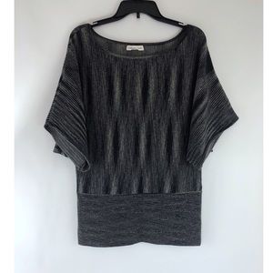 SALE 3/$10 ✨ clinched waist tunic sweater blouse